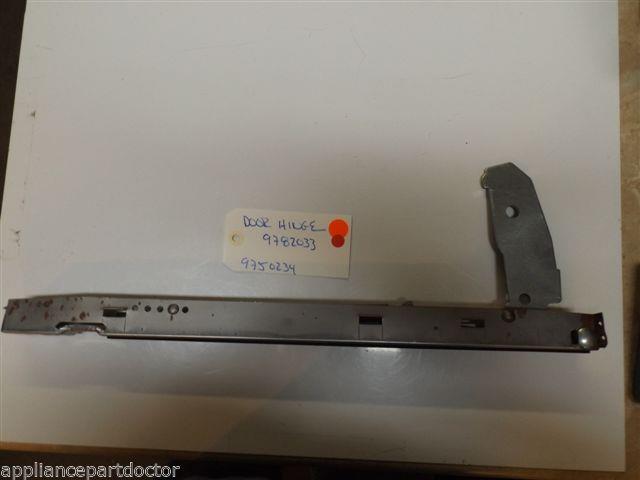 KITCHENAID STOVE 9750234 9782033 Hinge, Door R Or L USED KITCHENAID STOVE 9750234 9782033 Hinge, Door R Or L USED
